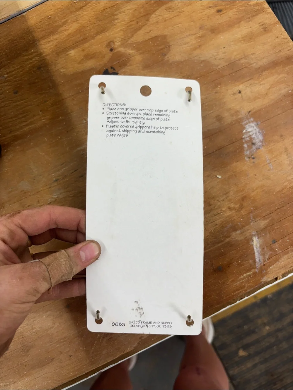 Plate Hanger 8